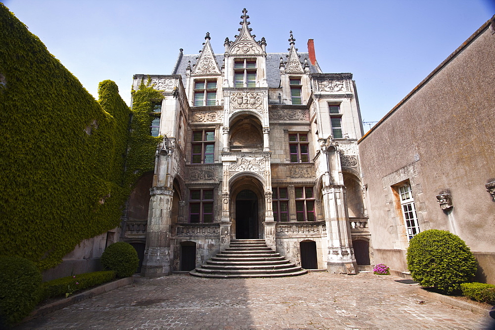 Hotel Gouin, a 15th century town mansion now a museum, the facade is a masterpiece of the Italian Renaissance, Tours, Indre et Loire, Centre, France, Europe