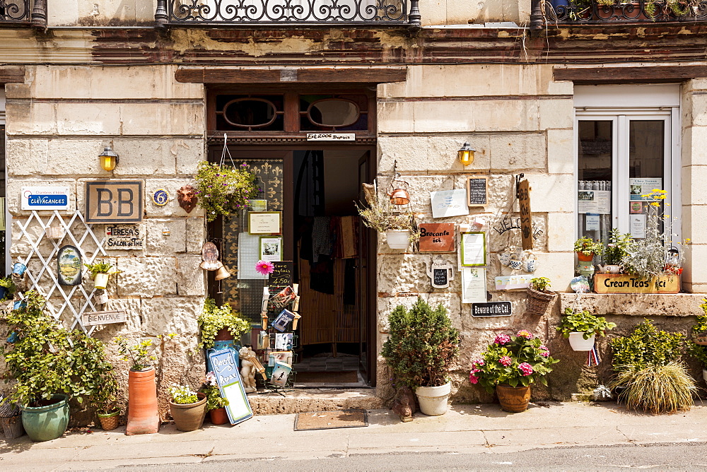 An old shop near to the Royal Abbey at Fontevraud in France, Europe