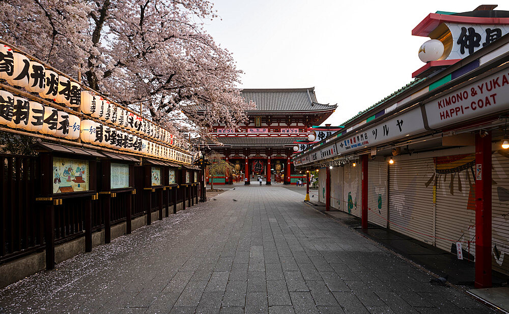 Senso-Ji Temple in Asakusa, Tokyo, Japan, Asia