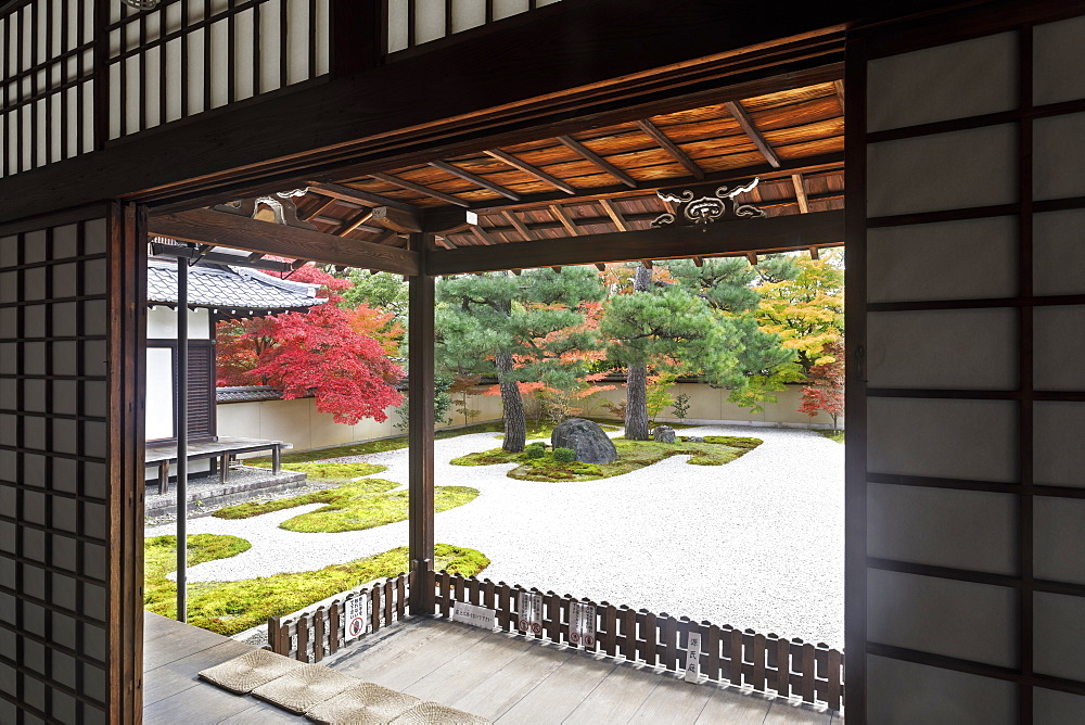 Autumn color in Rozanji Temple in Kyoto, Japan, Asia