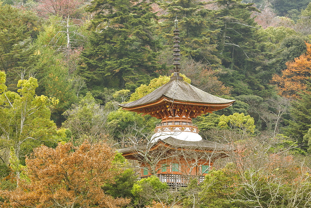 Tahoto Pagoda, Shinto shrine, Miyajima, Hiroshima Prefecture, Japan, Asia