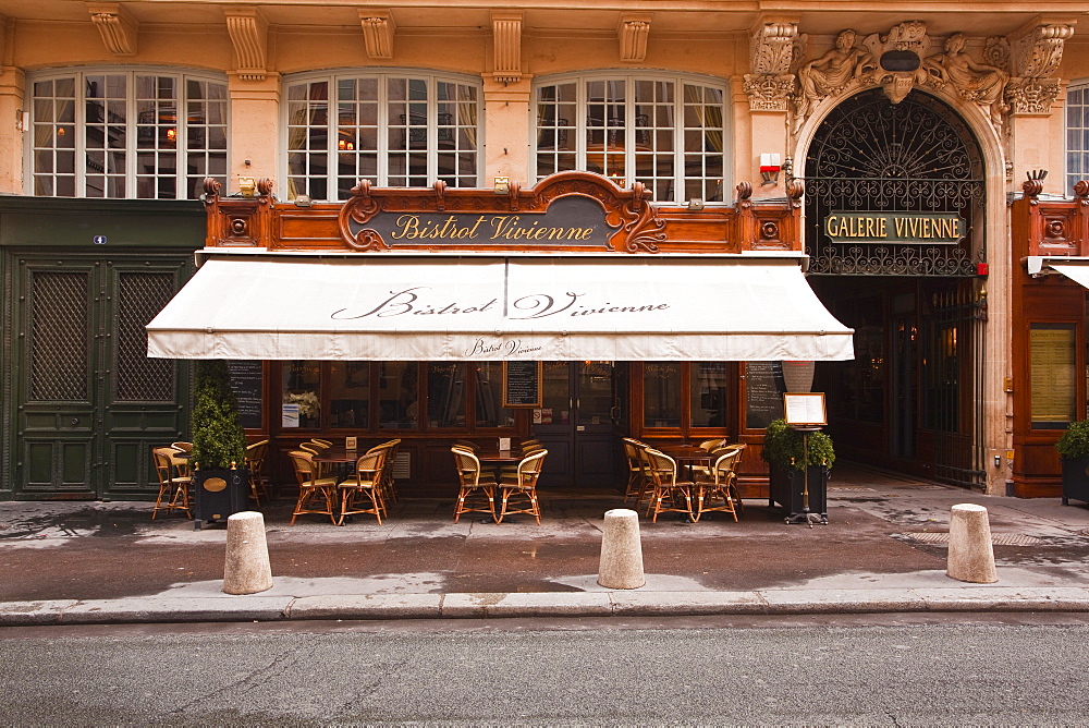 Galerie Vivienne and Bistrot Vivienne in central Paris, France, Europe