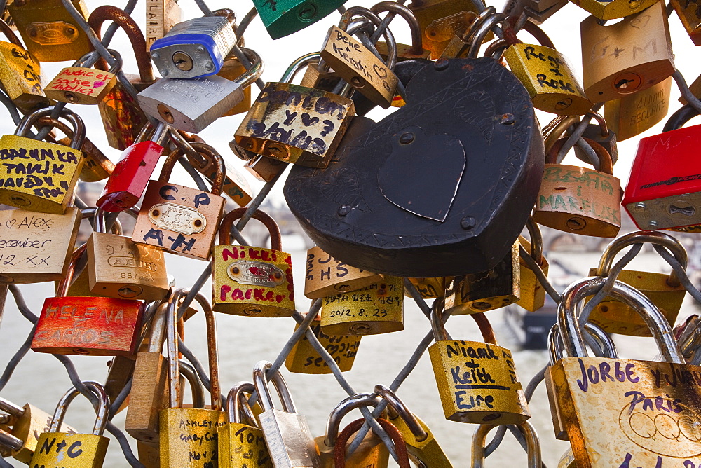 Love locks on the Pont des Arts in Paris, France, Europe