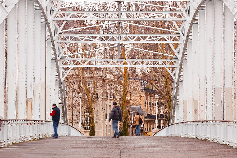 The Passerelle Debilly (Debilly Footbridge), an arch bridge across the River Seine, Paris, France, Europe