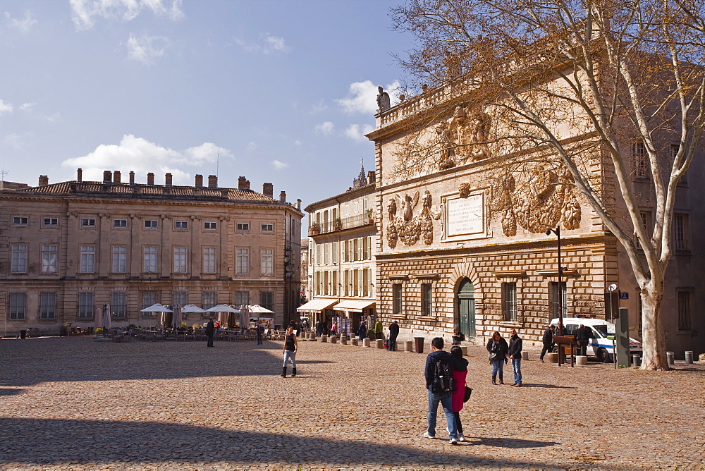 Place du Palais des Papes, Avignon, Vaucluse, France, Europe 