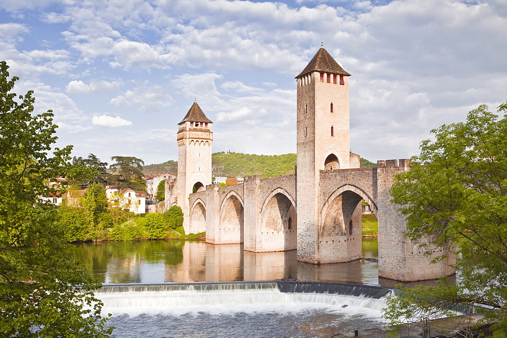 Pont Valentre in the city of Cahors, Lot, France, Europe 