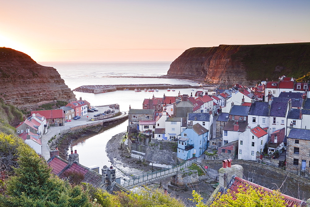 The fishing village of Staithes in the North York Moors, Yorkshire, England, United Kingdom, Europe 