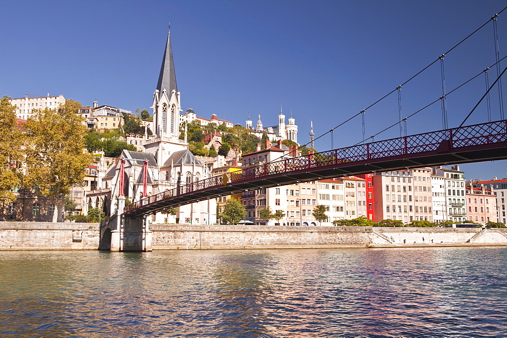 Eglise and Passerelle St. Georges over the River Saone, Vieux Lyon, Rhone, Rhone-Alpes, France, Europe 