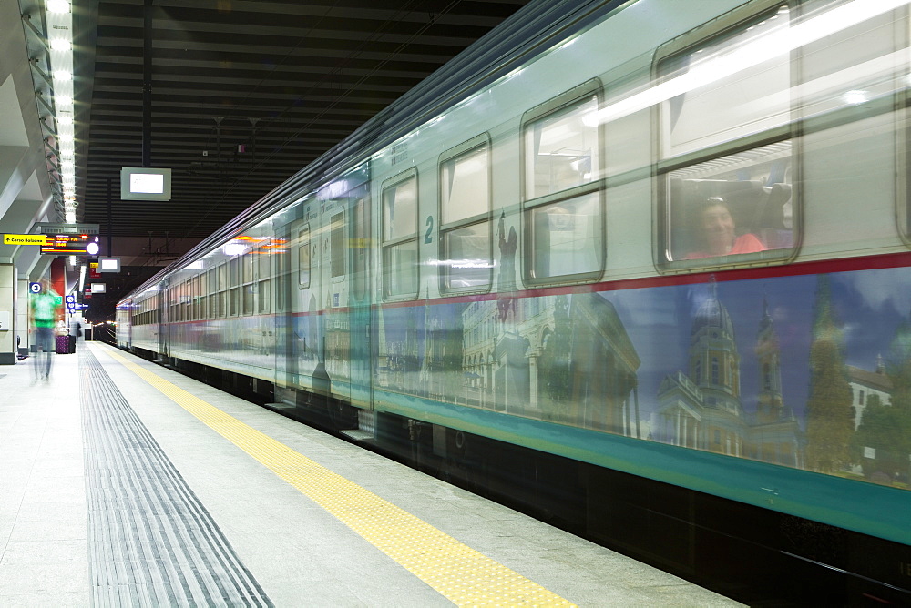 A train pulls into Porta Susa railway station, Turin, Piedmont, Italy, Europe