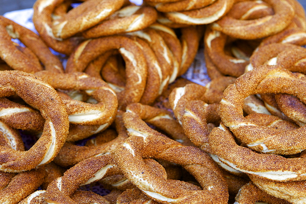 Simit Turkish bagel, Grand Bazaar (Great Bazaar) (Kapali Carsi), Istanbul, Turkey, Europe, Eurasia 