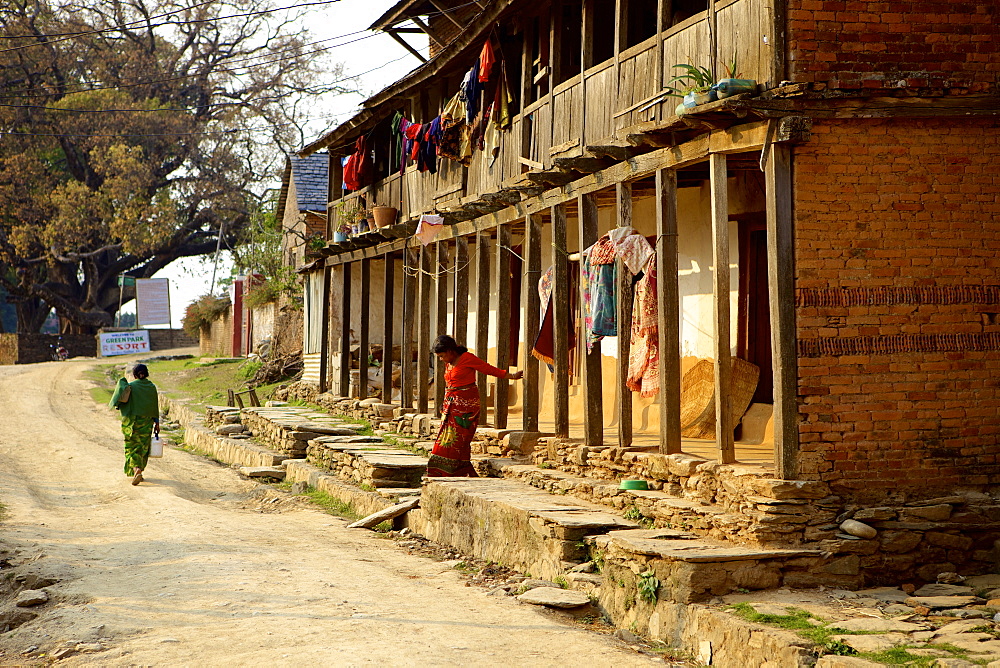 Street scene in the ancient Newari hill station (mountain village) of Bandipur, Tanahu District, Nepal, Asia