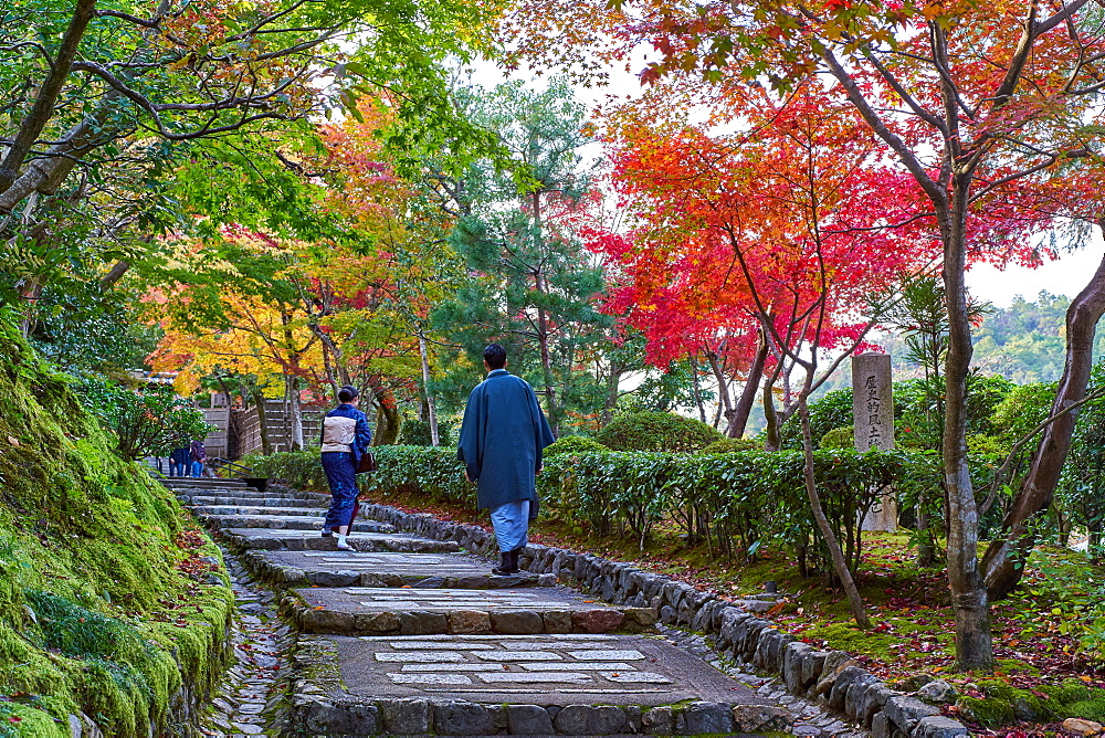 Path leading to the Adashino Nenbutsuji Temple in Arashiyama, Kyoto, Japan, Asia