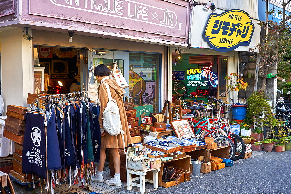 Second-hand clothing shop in Shimokitazawa, Tokyo's hip neighbourhood, Tokyo, Japan, Asia