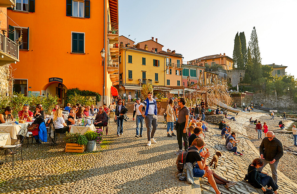 Town of Varenna on Lake Como in the north of Italy, Lombardy, Italian Lakes, Italy, Europe