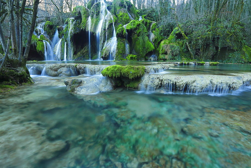 Cascade Tufs - Jura, France