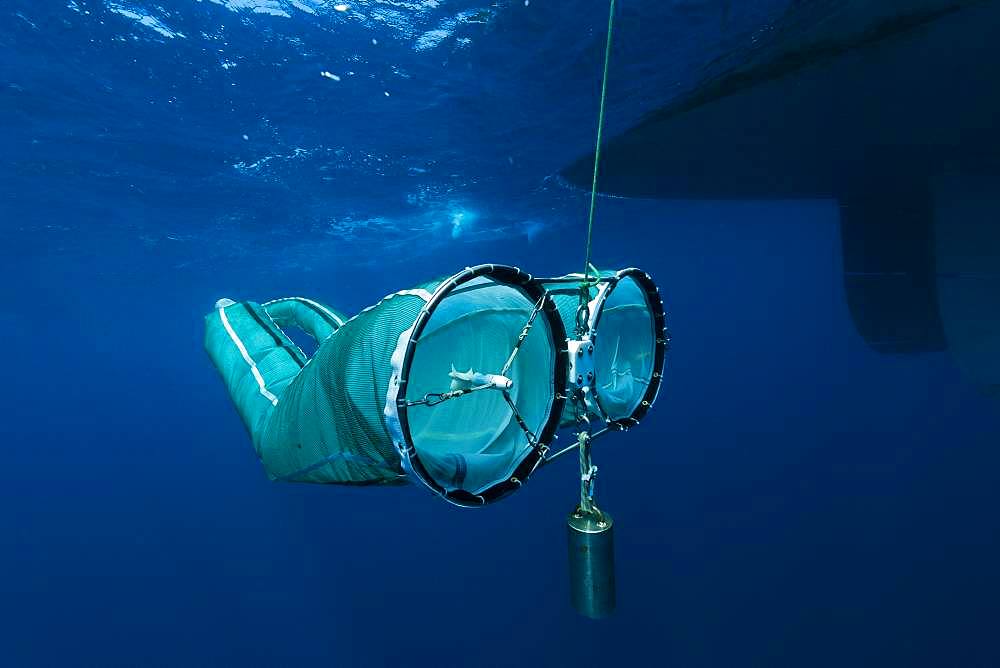 Tara Oceans Expeditions - May 2011. Surface plancton nets, deployed from Tara, Galapagos