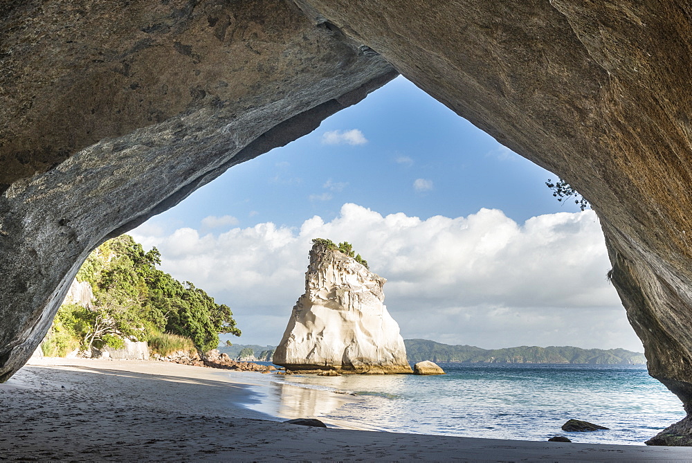 Cathedral Cove, Te Whanganui-A-Hei, Coromandel Peninsula, North Island, New Zealand