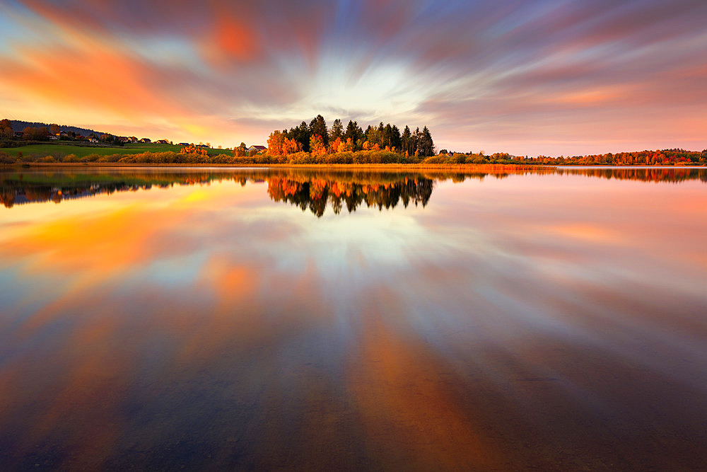 Lac de l'Abbaye, l'Abbaye en Grandvaux, Jura, France