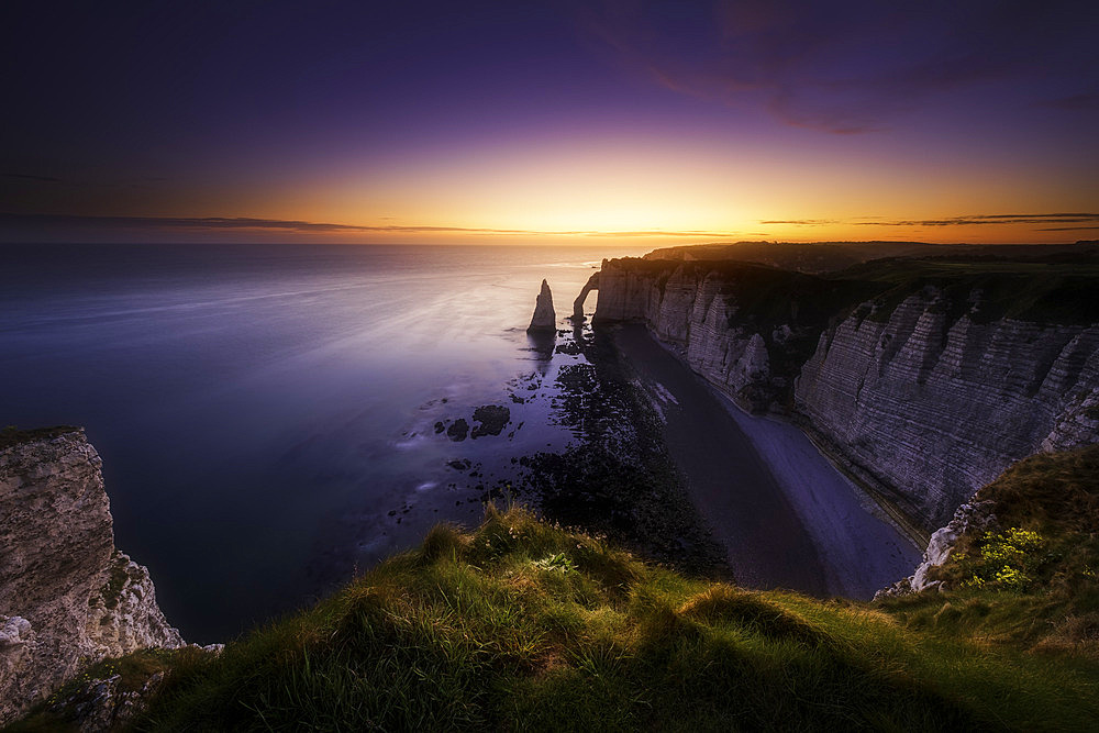 First light from the cliffs of etretat, Porte d'Aval, Cote d'Albâtre, Seine-Maritime, Normandy, France