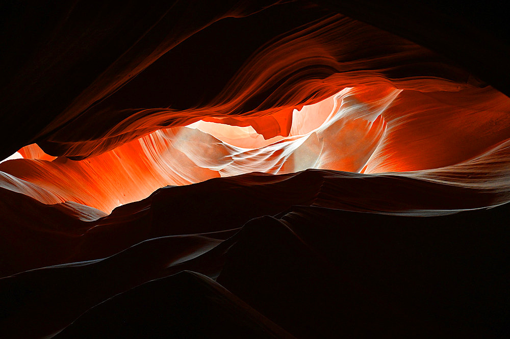 The Upper Antelope Canyon, 2 to 3 m wide and 400 m long, managed by the Navajo Indian tribe. Antelope Canyon. Arizona. USA.