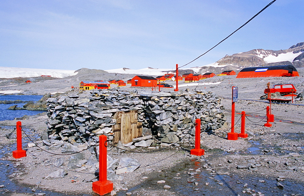 Hope Bay hut. Hope Bay was discovered in 1902 by the Swedish expedition led by Otto NordenskjÃ¶ld. He named it Hope Bay, after three of his party inadvertently wintered there during 1903; they were dropped off not long before their ship, Antarctic, sank and the sound beyond the bay bears the name of their doomed vessel. Their makeshift stone hut stands near the dock Â– it was largely rebuilt over the summer season of 1966-67. Hope Bay, Antarctic Sound, Weddell Sea