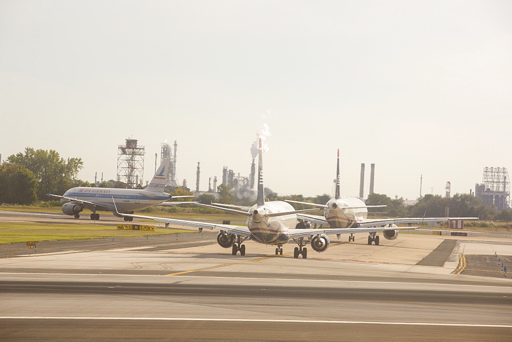 Planes queing up to take off at Philadelphia airport, USA