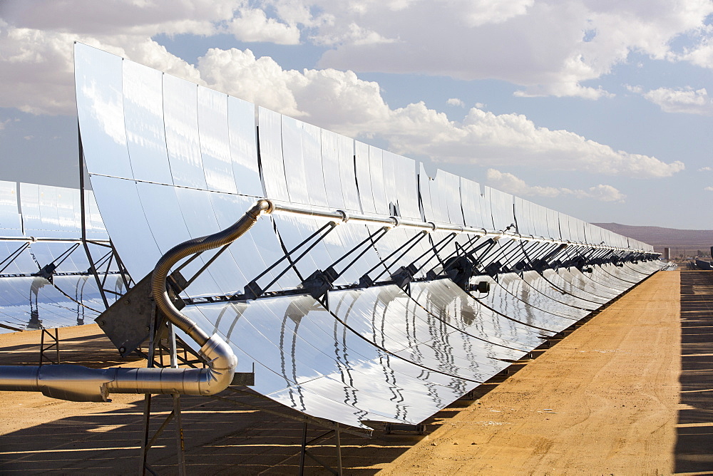 The 354 megawatts SEGS plant at Kramer Junction is the second largest solar thermal power plant in the world, mojave Desert, California, USA.