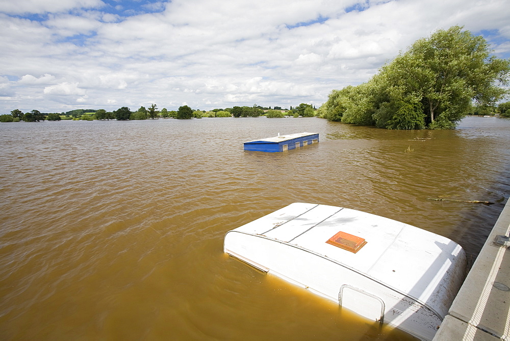 Floods of July 2007, Tewkesbury, Gloucestershire, England, United Kingdom, Europe