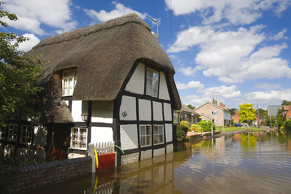 Floods of July 2007, Tewkesbury, Gloucestershire, England, United Kingdom, Europe