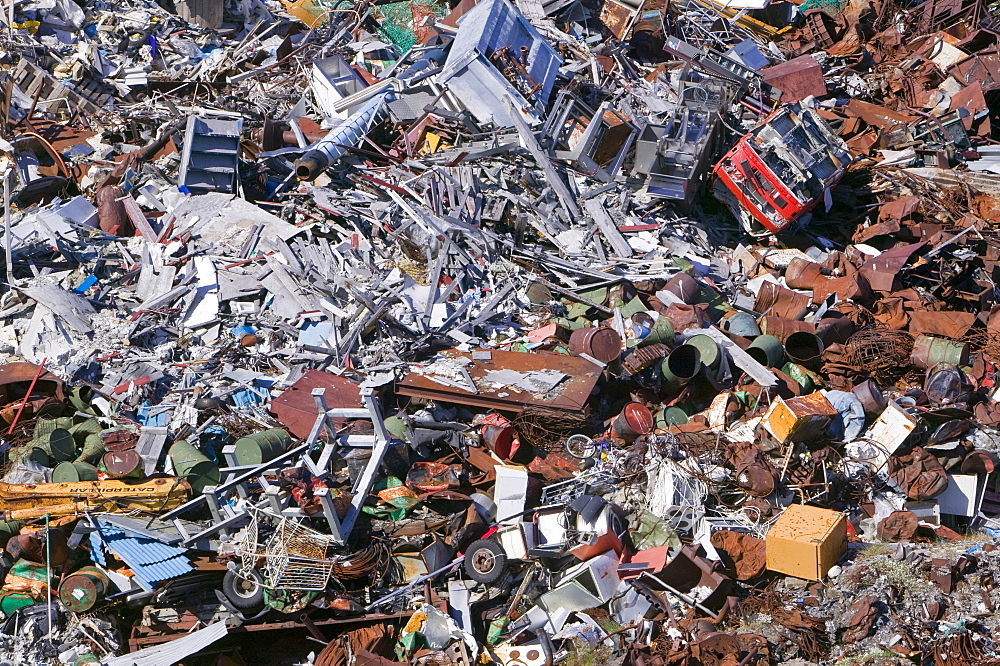 Rubbish dumped on the tundra outside Ilulissat in Greenland, Polar Regions