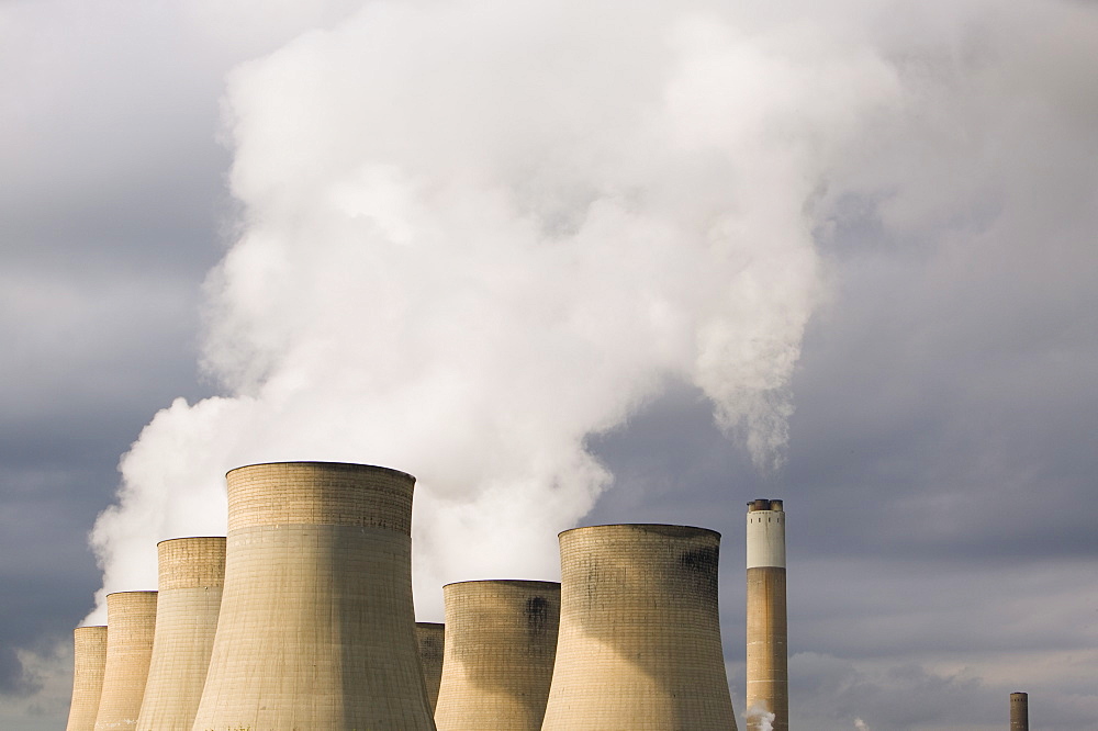 Ratcliffe on Soar, a massive coal powered power station in Nottinghamshire, England, United Kingdom, Europe