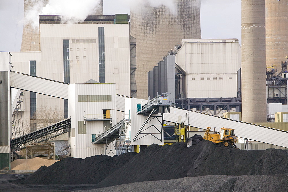 Ratcliffe on Soar coal fired power station in Nottinghamshire, England, United Kingdom, Europe