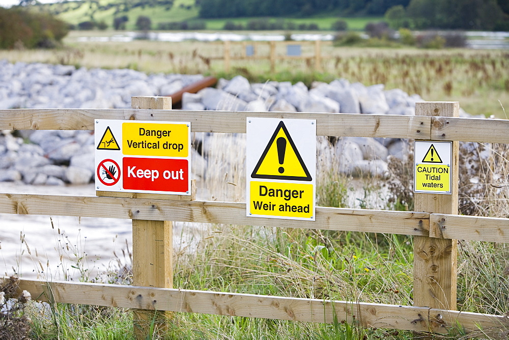 The Breach at Alkborough created in the sea defences to allow sea water to flood agricultural land and create a wetland for wildlife, Humber Estuary, Humberside, England, United Kingdom, Europe