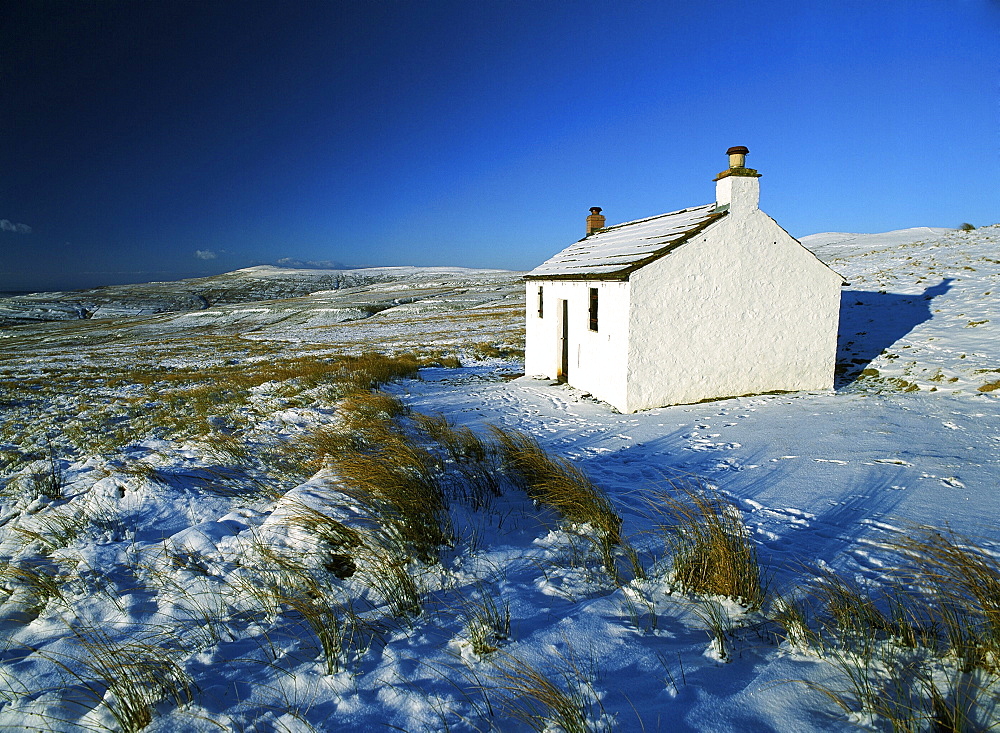 A bothy on the North Pennine hills near Hartside, Cumbria, England, United Kingdom, Europe