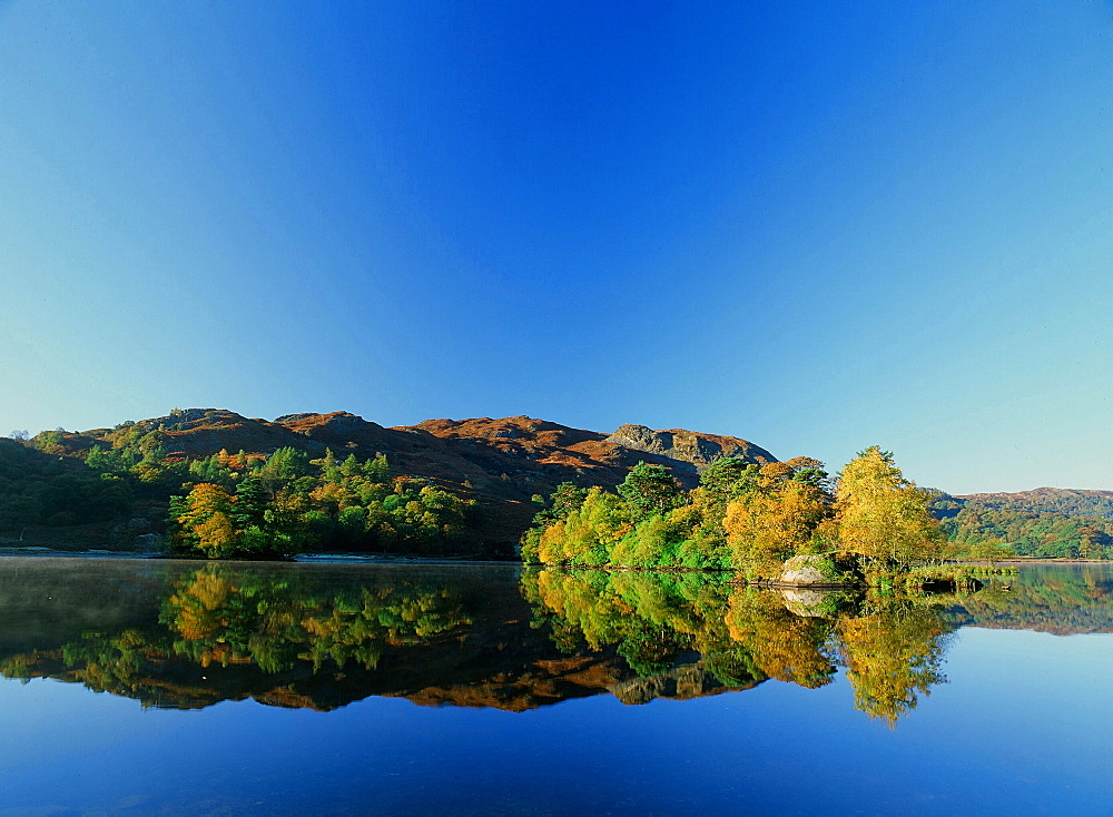 Rydal Water in autumn in the Lake District National Park, Cumbria, England, United Kingdom, Europe