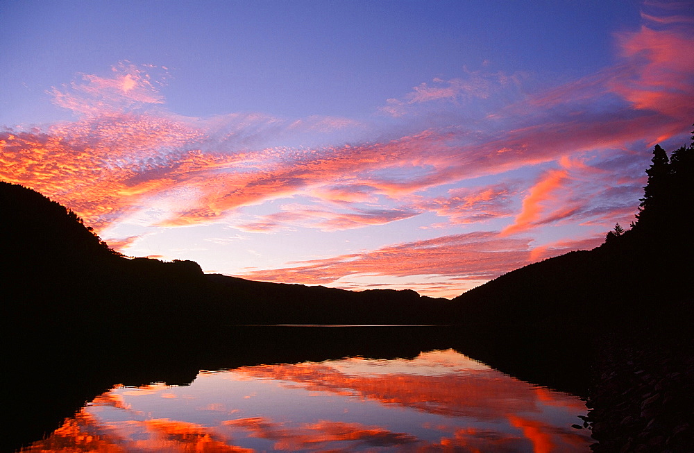 Sunset over Thirlmere in the Lake District National Park, Cumbria, England, United Kingdom, Europe