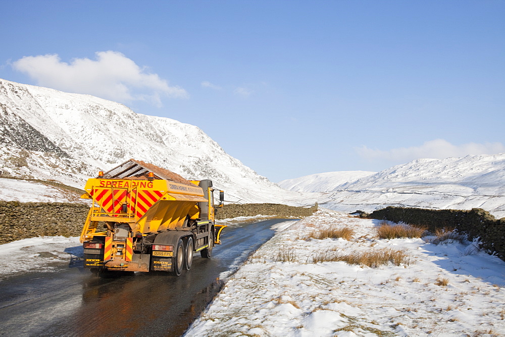  A snow plough on Kirkstone Pass in the Lake District, Cumbria, England, United Kingdom, Europe