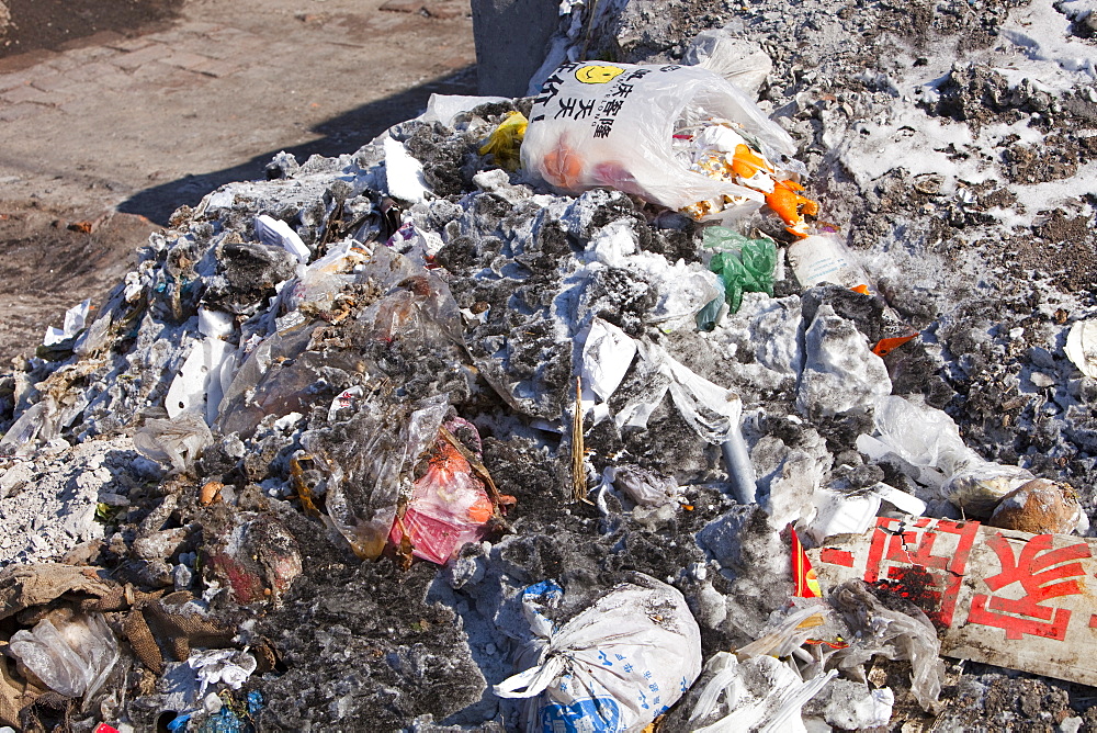 Piles of litter in a Chinese city, China, Asia