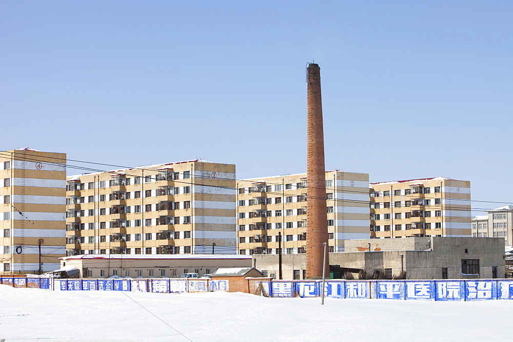 The city of Heihe on the Chinese Russian border was particularly badly hit by the March 2009 heavy snowfall, Heilongjiang, China, Asia