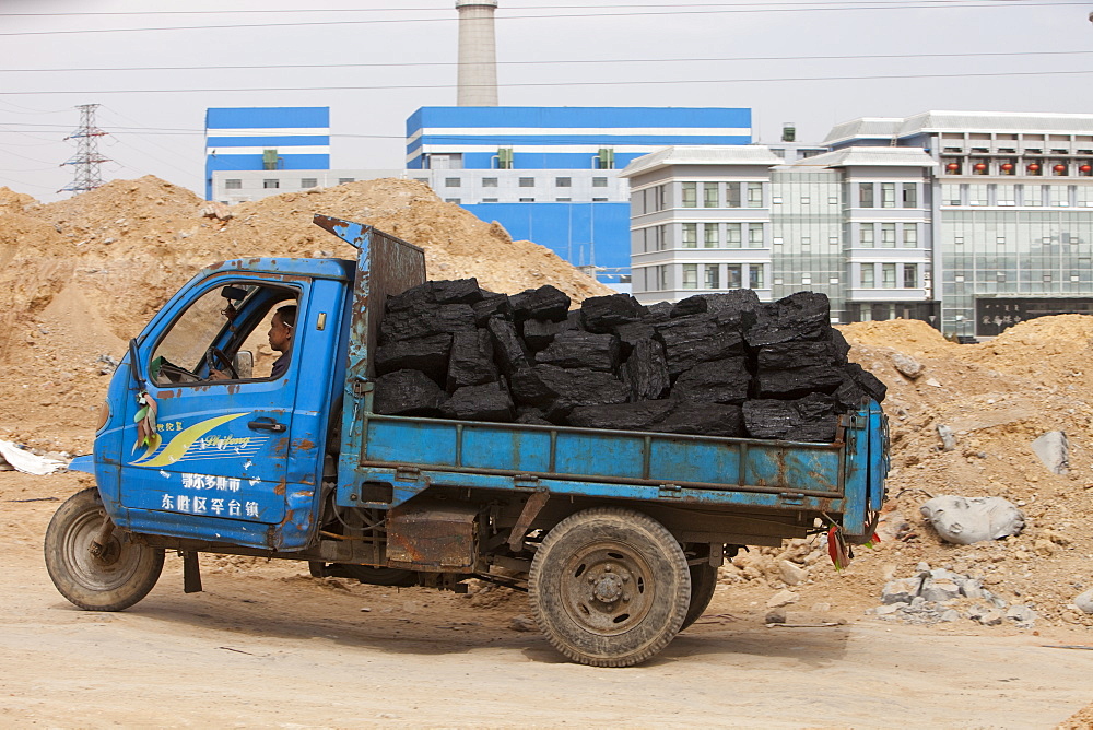 Lorry taking coal to a coal fired power plant in Dongsheng, Inner Mongolia, China, Asia