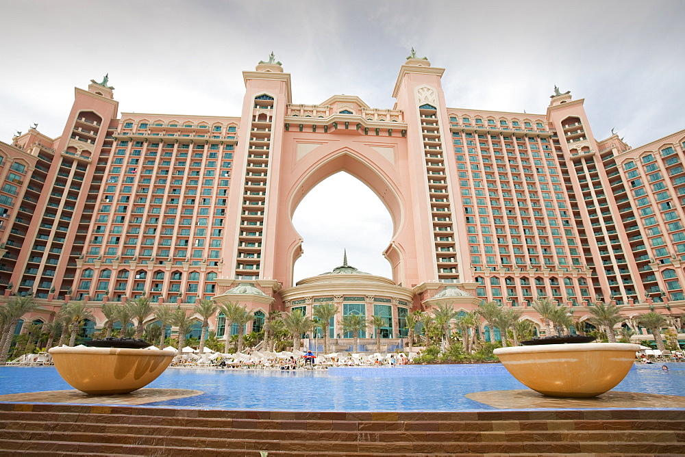 The Atlantis on the Palm, a hyper luxury hotel built on land reclaimed from the sea, Dubai, United Arab Emirates, Middle East