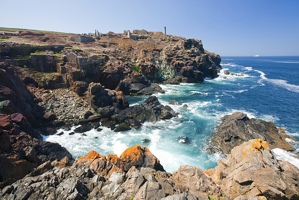 The old Geevor tin mines near Pendeen on Cornwall's North Coast, Cornwall, England, United Kingdom, Europe