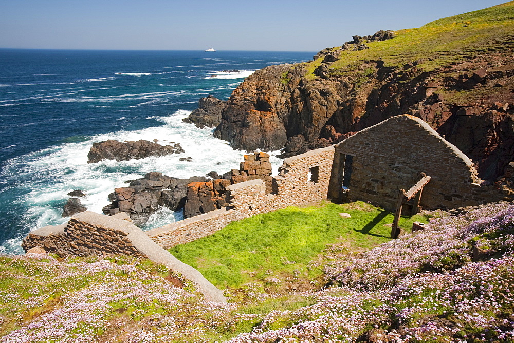 The old Geevor tin mines near Pendeen on Cornwall's North Coast, Cornwall, England, United Kingdom, Europe