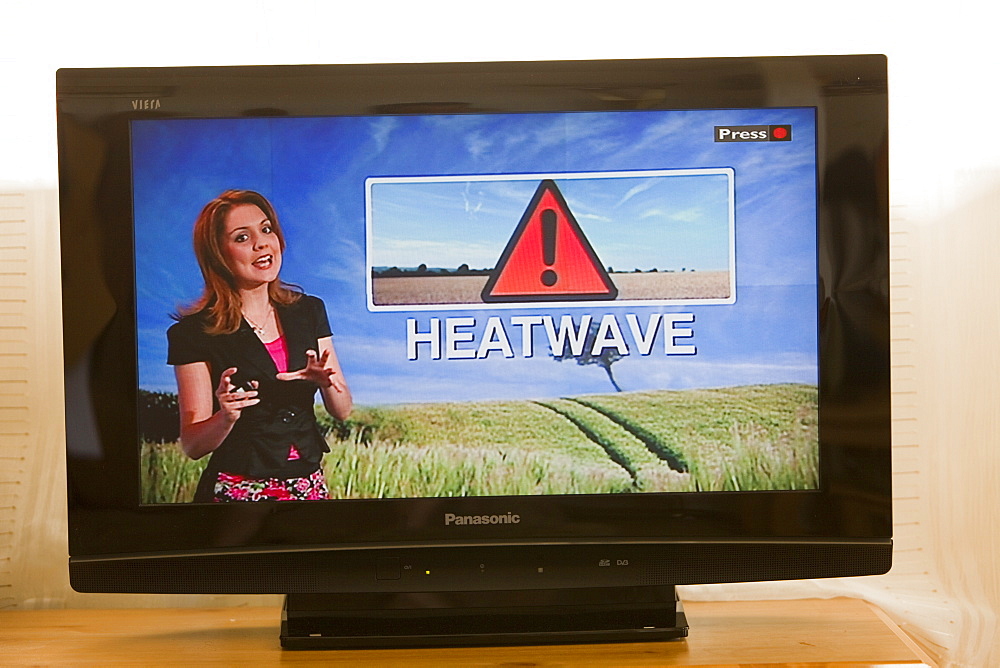 A TV weather forecast, forecasting a heat wave in the United Kingdom, Europe