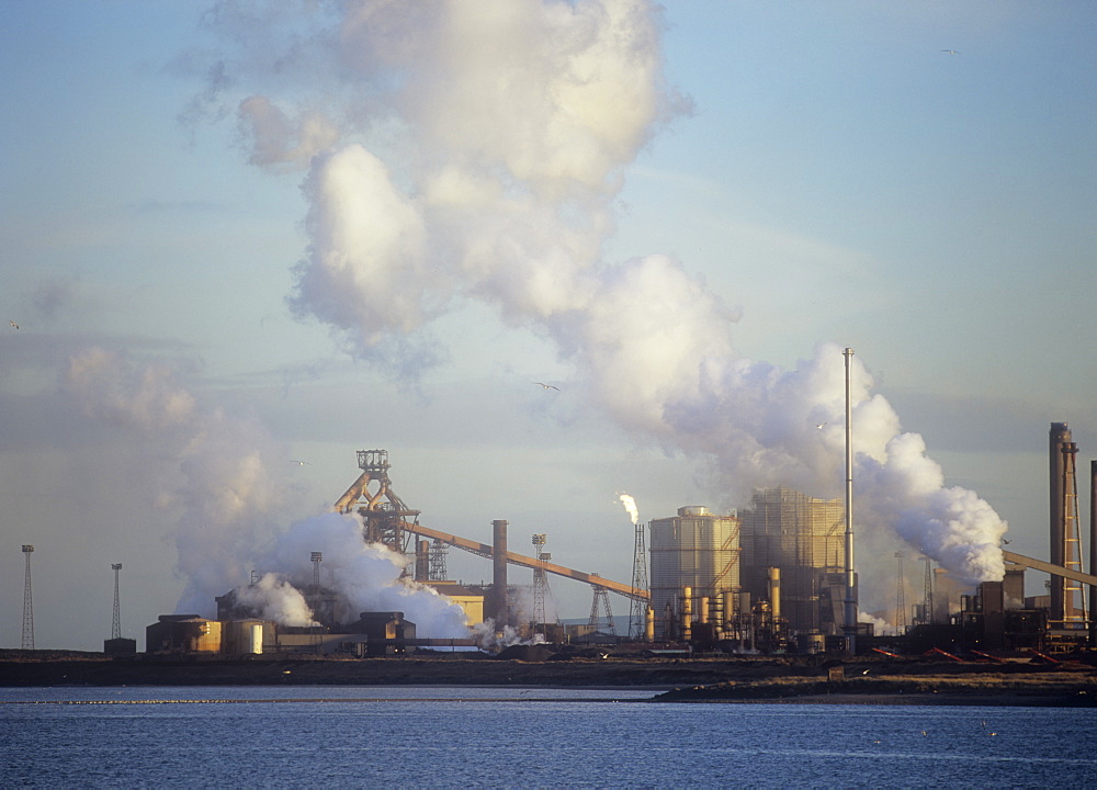 Emissions from the Corus steel plant at Redcar on Teeside, England, United Kingdom, Europe