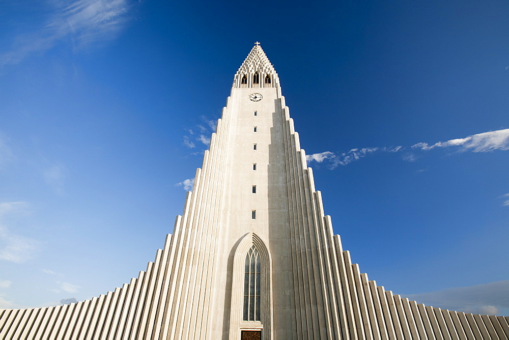 The iconic Hallgrims Kirkja designed by Gudjon Samuelsson, Reykjavik, Iceland, Polar Regions