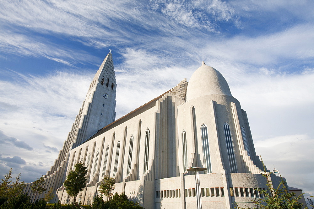 The iconic Hallgrims Kirkja designed by Gudjon Samuelsson, Reykjavik, Iceland, Polar Regions