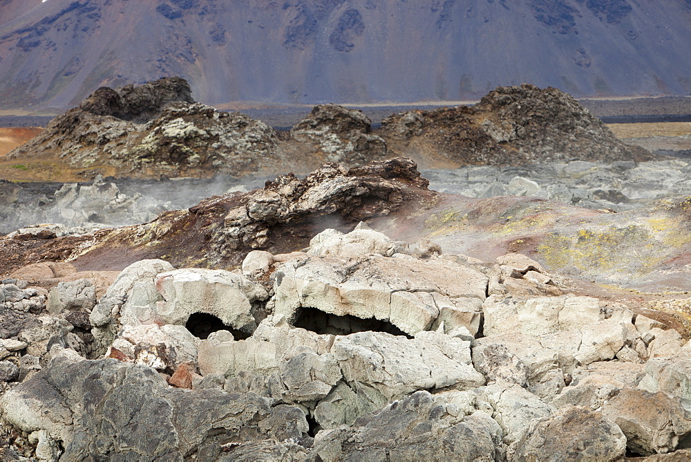 A fresh lava flow that erupted during the Krafla fires at Leirhnjukur near Myvatn, during the 1970s and 80s, Iceland, Polar Regions