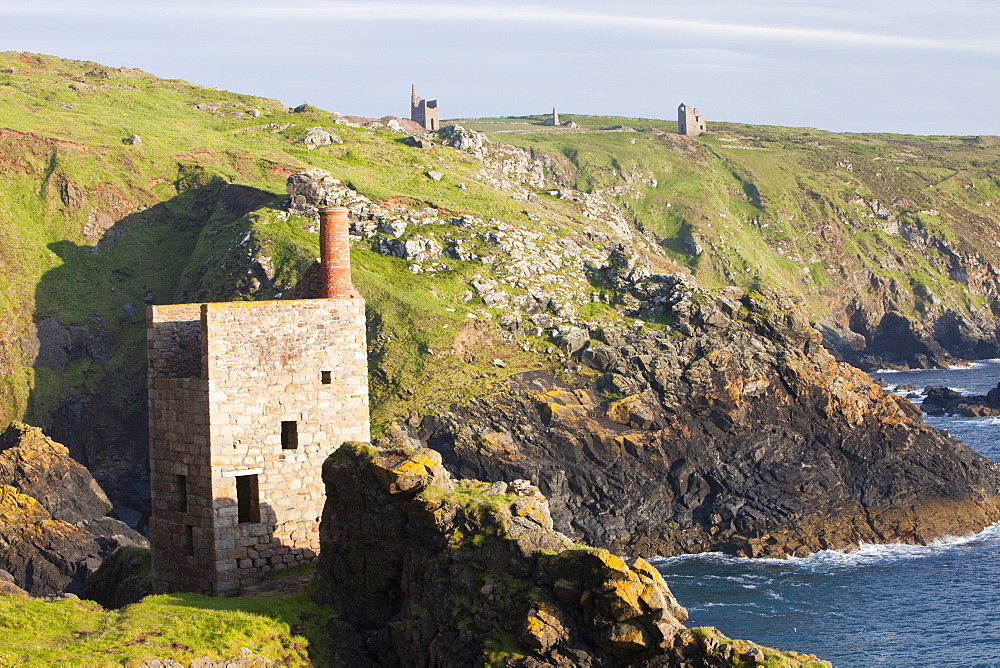 Crown Mine, an old abandoned tin mine on the Cornish coast at Botallack near St. Just, Cornwall, England, United Kingdom, Europe