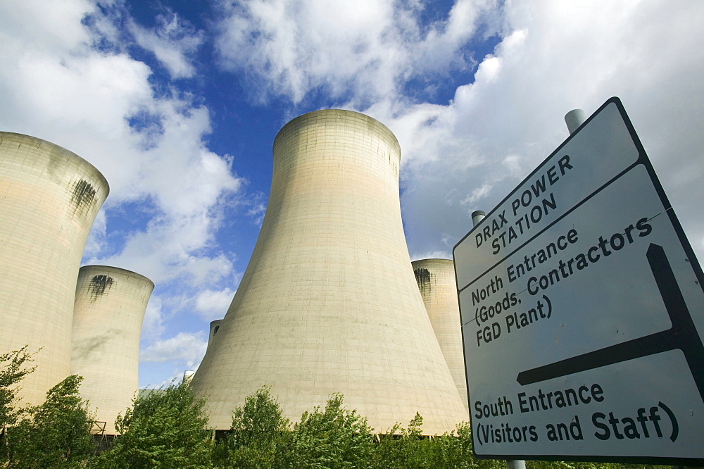 Drax coal fired power station in Yorkshire, England, United Kingdom, Europe